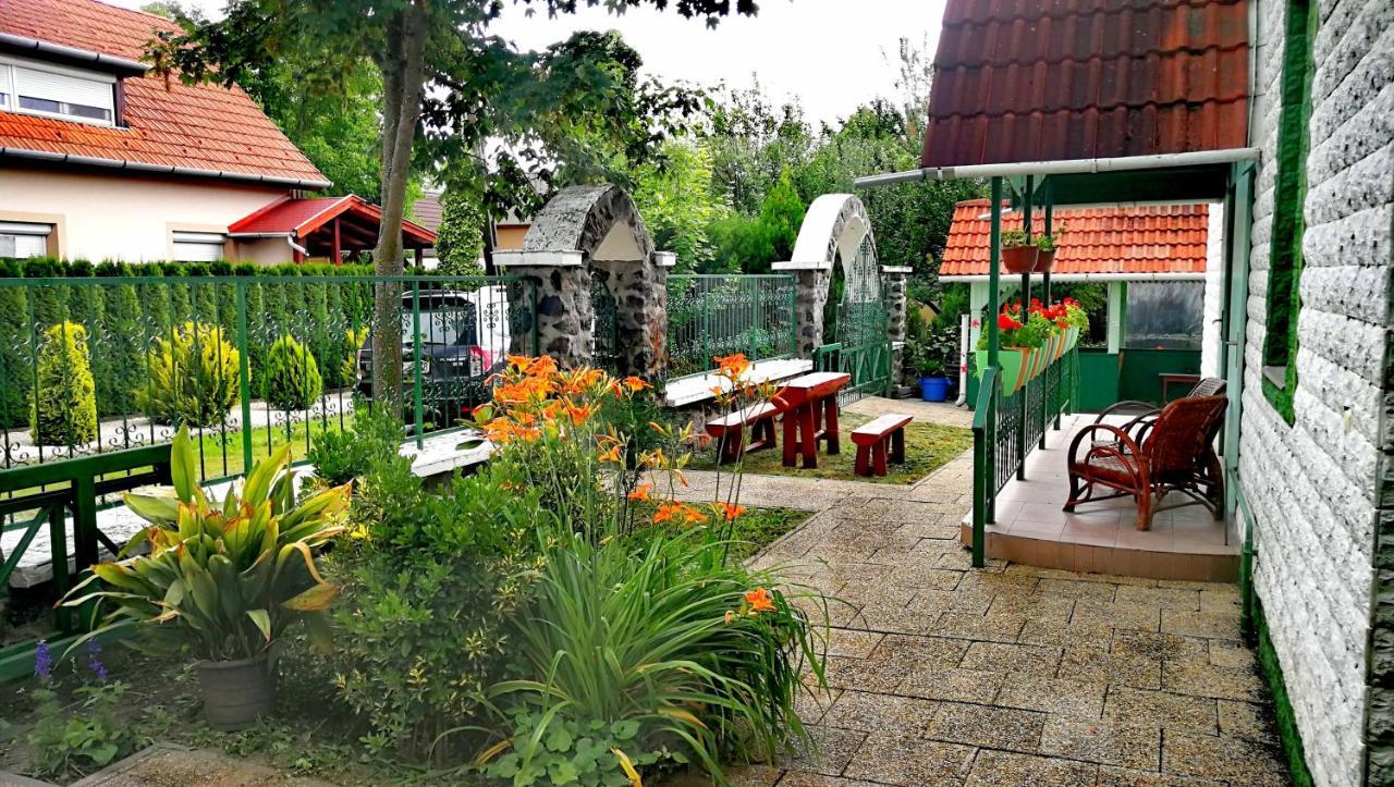 Dolce Villa Balaton 沃尼奥尔茨沃什海吉 外观 照片